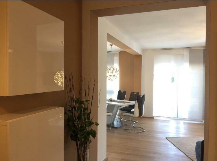 Koblenz Sued Exklusive Und Zentrale Designer Wohnung Exteriör bild