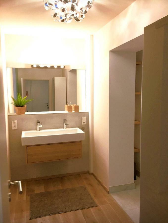 Koblenz Sued Exklusive Und Zentrale Designer Wohnung Exteriör bild